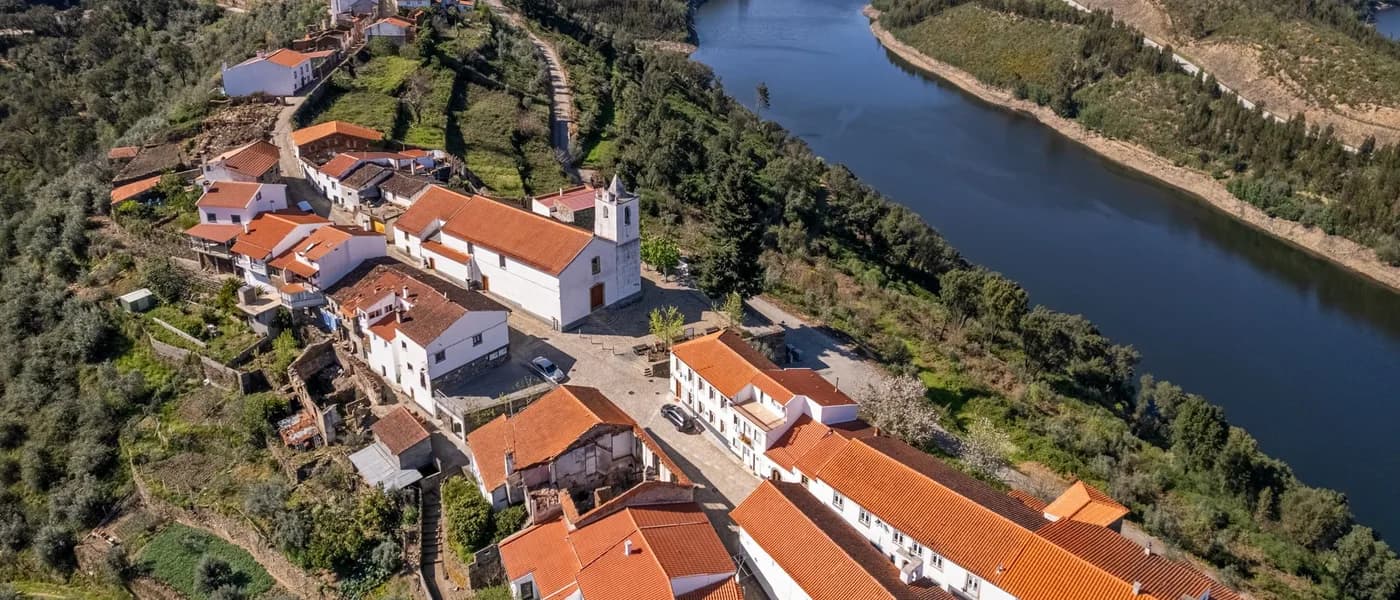 Álvaro