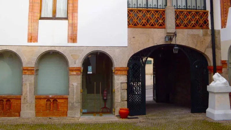 Casa - Museu Teixeira Lopes