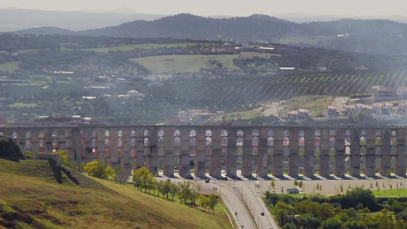 Aqueduto da Amoreira