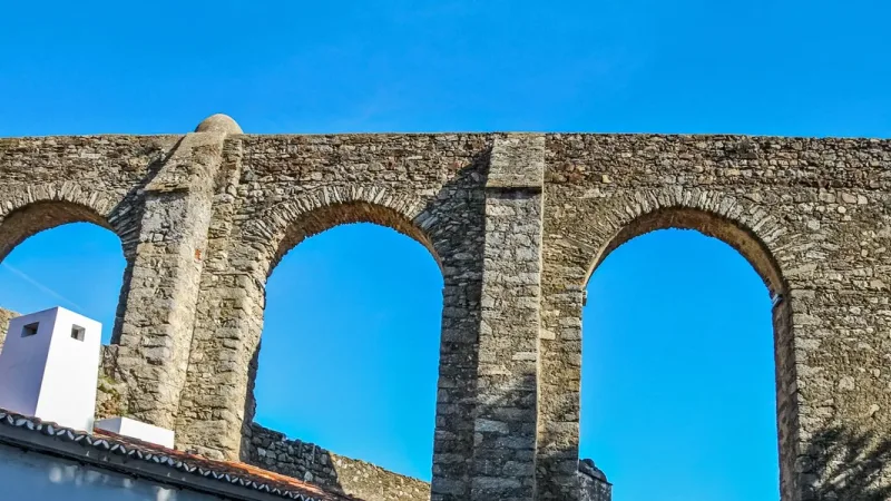 Aqueduto da Água de Prata